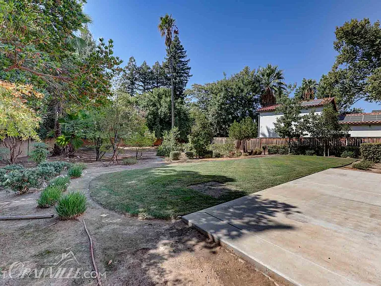 4809 N Sunset Ave — Photo 16