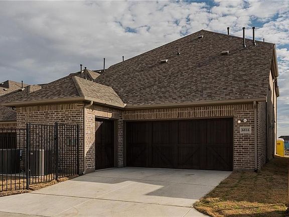4th image of 6816 Royal View Dr