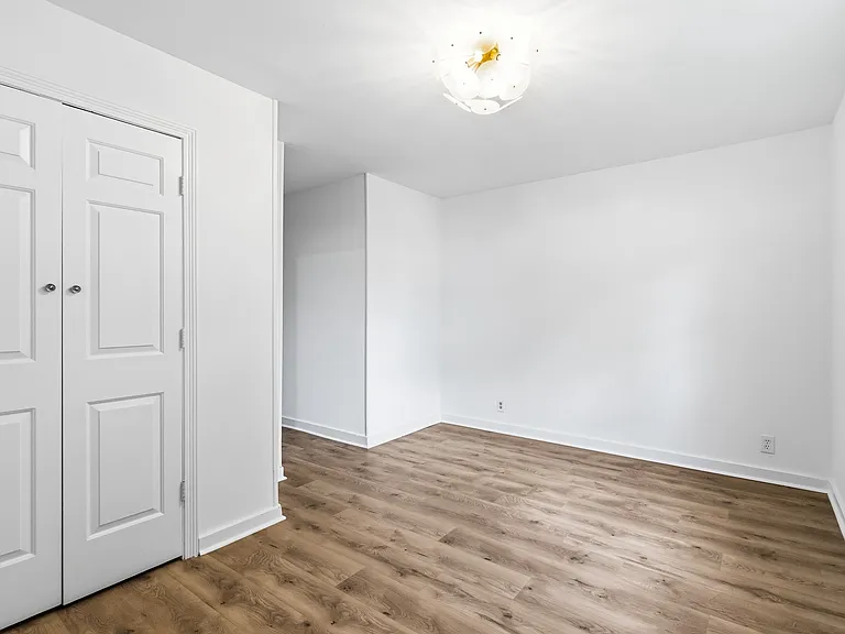 105 Marne Ave — Photo 18