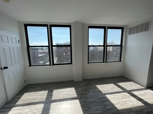 399 Atlantic Avenue 2A image 2 of 28