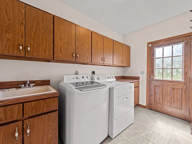 1450 Rusnak Trl — Photo 33