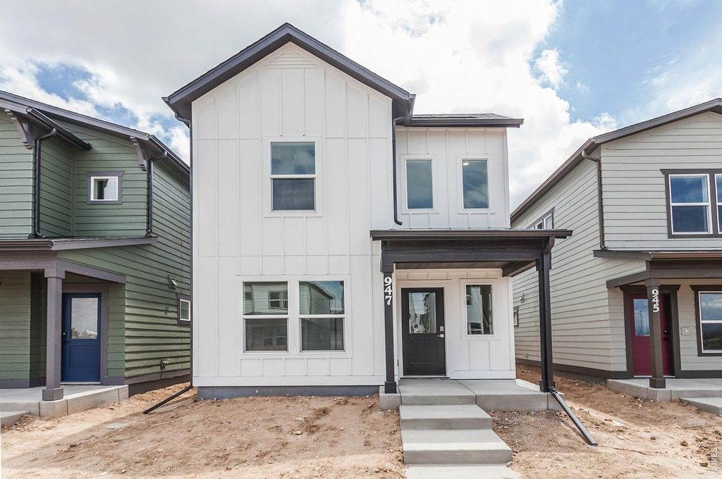 947 Trumpet Ln