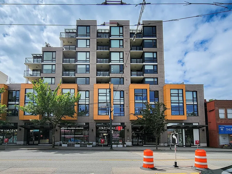 Building Photo