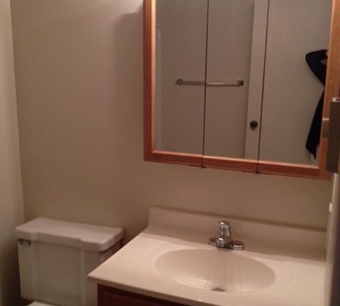 5th image of 2042 W Schantz Ave