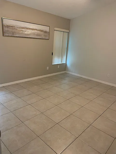 2008 Umbrella Tree Dr