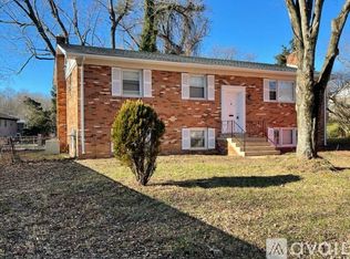 703 Painter Ct, Capitol Heights, MD 20743