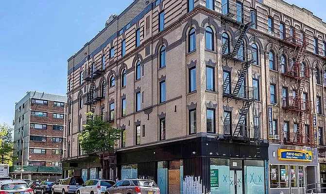 Rented by EXR | media 25