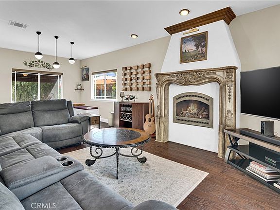 5th image of 503 Red River Dr