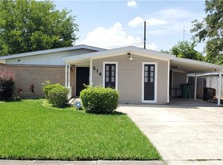 514 Diplomat St, Gretna, LA 70056