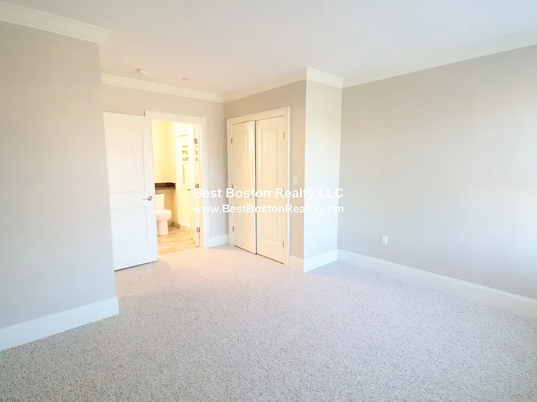 286 Main St #206 — Photo 15