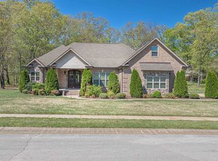 185 Cascade Dr, Florence, AL 35633