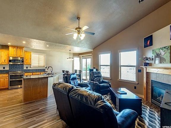 4th image of 5064 W Leila Ln