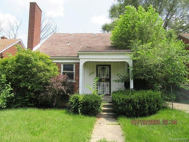 1st image of 12064 Ashton Ave