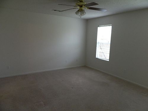 5th image of 4701 Janelle Dr