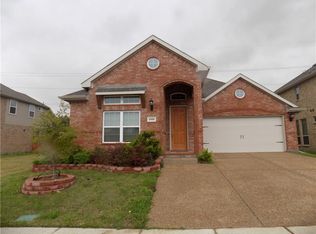1006 Melshire Dr, Garland, TX 75040