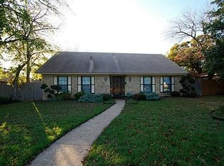 3405 Boulder Dr, Dallas, TX 75233