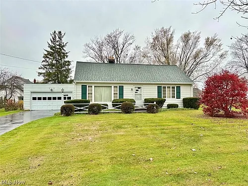 5090 Lake Vista Dr Photo 1