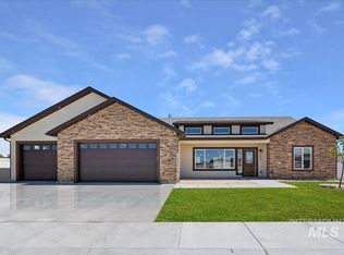 1473 Zephlyn St, Twin Falls, ID 83301