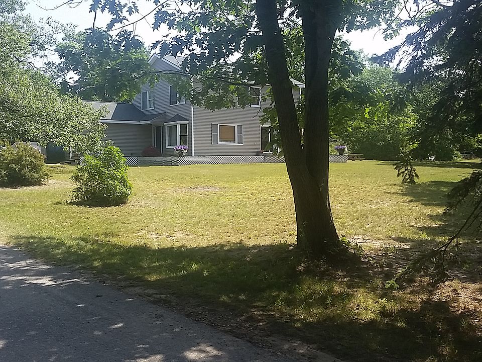 1st image of 25680 Lake Dr
