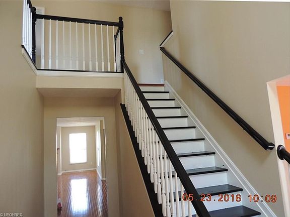 3rd image of 1598 Eastwood Dr