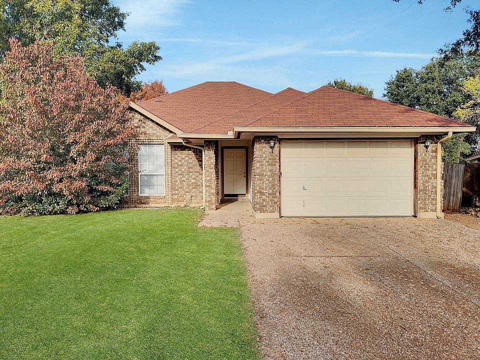 1st image of 9001 Willoughby Ct