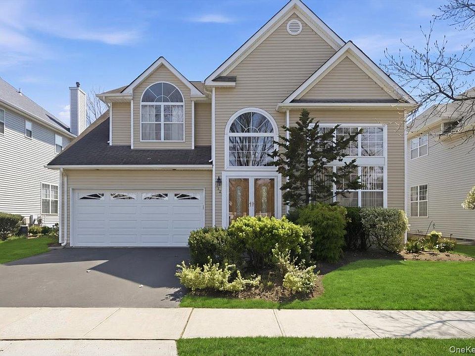 1st image of 112 Cranberry Court