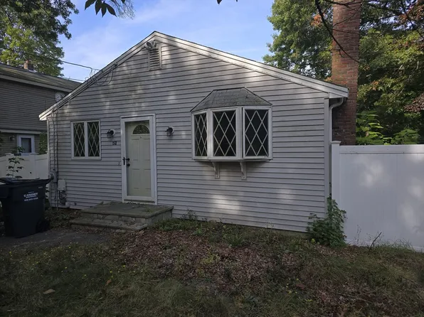 26 N Highland Rd, Norton, MA 02766