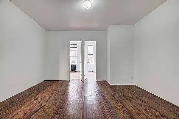 Rented by REAL New York | media 15