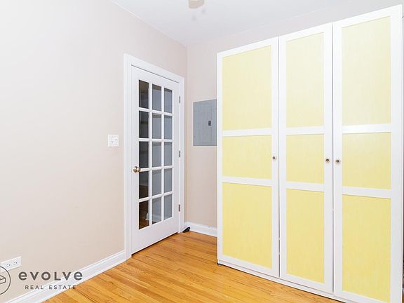 5th image of 3800 N Marshfield Ave #38101