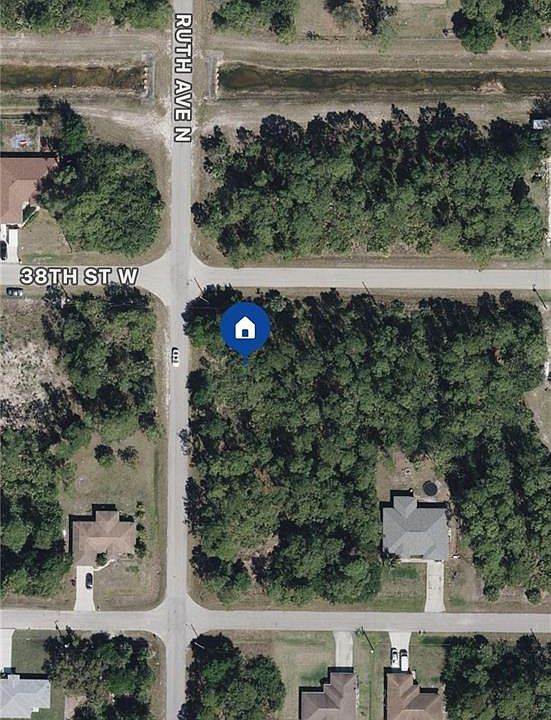 1st image of 3219 38th ST W