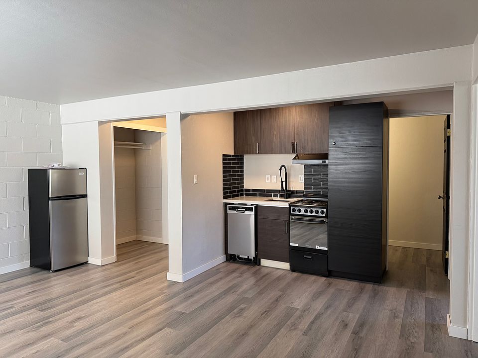 1st image of 219 Queen Anne Ave N APT 304