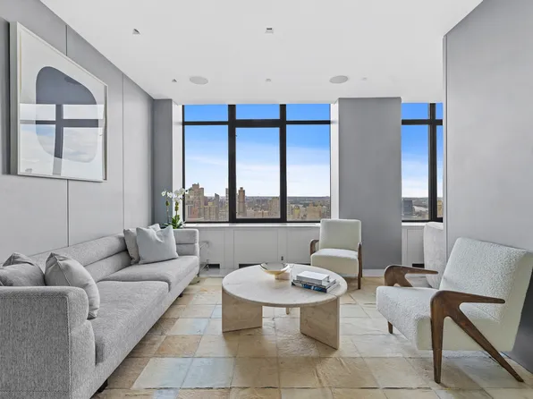 422 East 72nd Street image 2 of 22