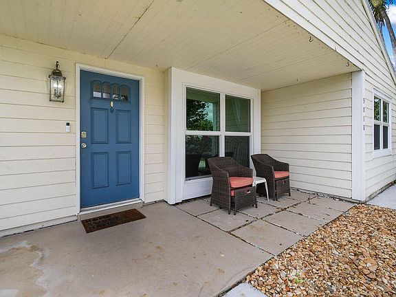 4th image of 9088 Carma Dr