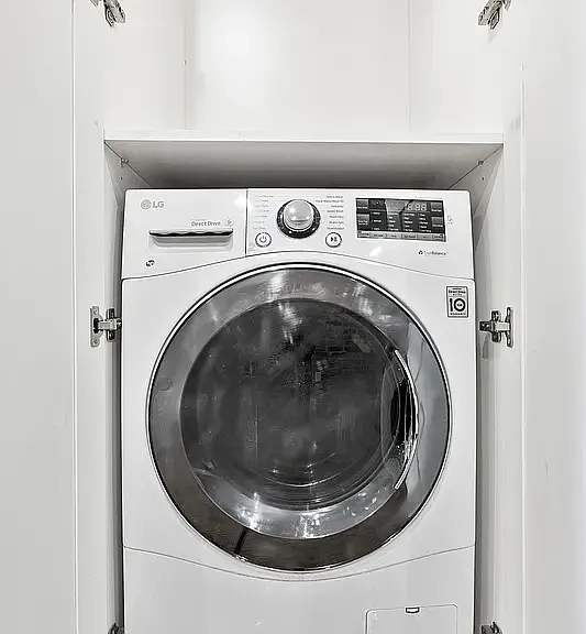 423 West St #1B — Photo 3