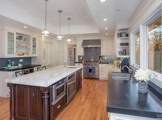 36 Junipero Serra Ave, San Rafael, CA 94901