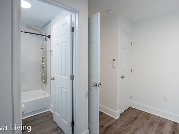 4th image of 2824 Rosehill St #1