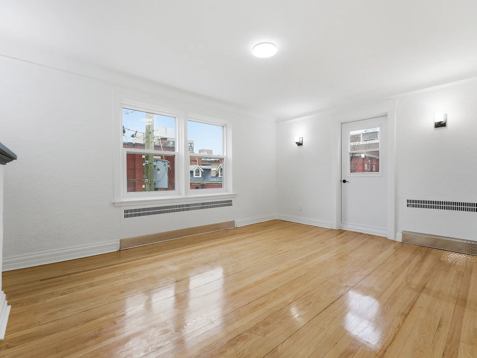 235 Cooper Apartments — Photo 3