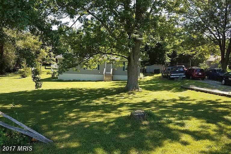 2nd image of 13467 Kretsinger Rd