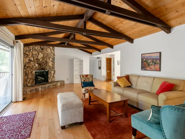 397 Twin Pines Dr, Scotts Valley, CA 95066