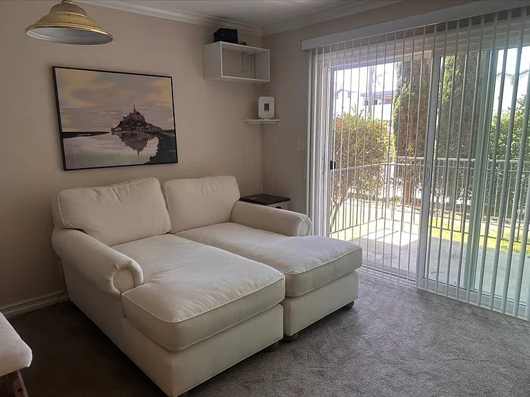 500 Cagney Ln — Photo 1