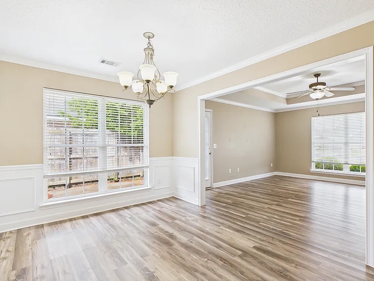 129 Grandview Dr — Photo 8