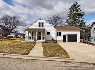 305 South Warren Street, South Wayne, WI 53587