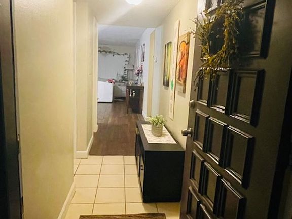 3rd image of 108 Nina Way #3