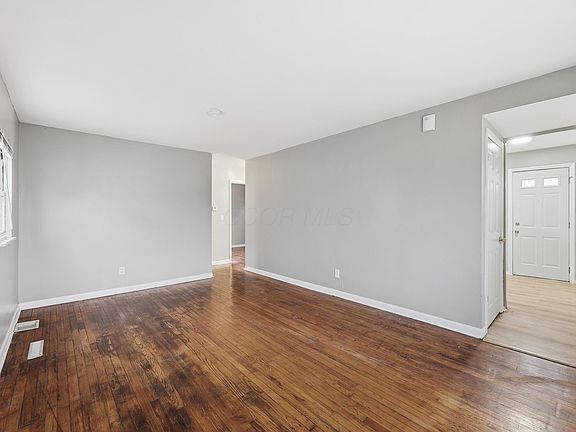 5th image of 2288 Hiawatha Park Dr