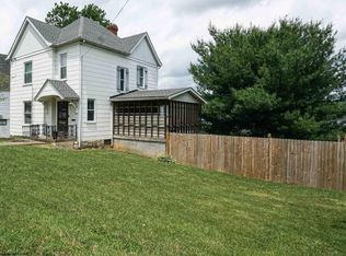 610 Ohio Ave, Fairmont, WV 26554