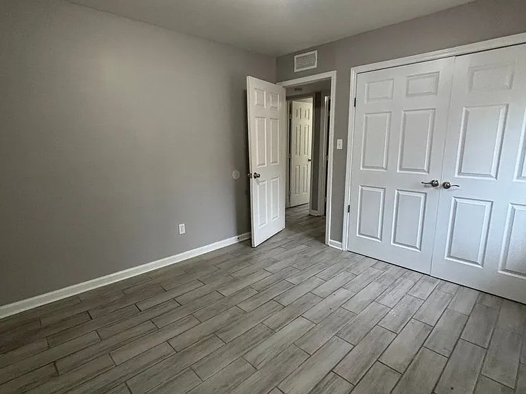 4122 Cherokee St — Photo 9