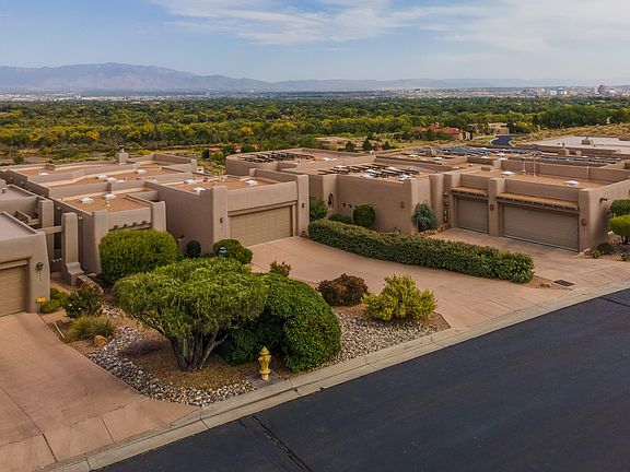 5th image of 3928 Oxbow Village Ln NW