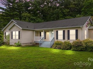 44 Slick Rock Rd, Leicester, NC 28748