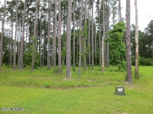 106 Leeward Lane, Beaufort, NC 28516