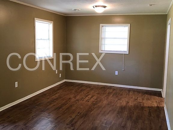 4th image of 3222 Lakewood Dr